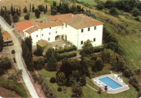  Agriturismo Il Palazzaccio  Ларчано